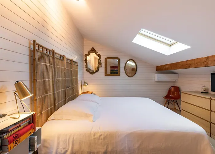 Magnifique Maison Basque Avec Piscine 8 Pers- Биарриц