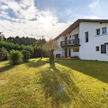 Dom wakacyjny Magnifique Maison Basque Avec Piscine 8 Pers- *